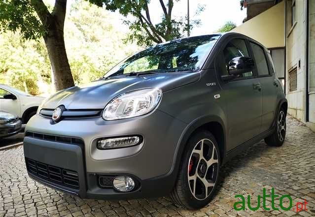 2021' Fiat Panda Sport photo #1