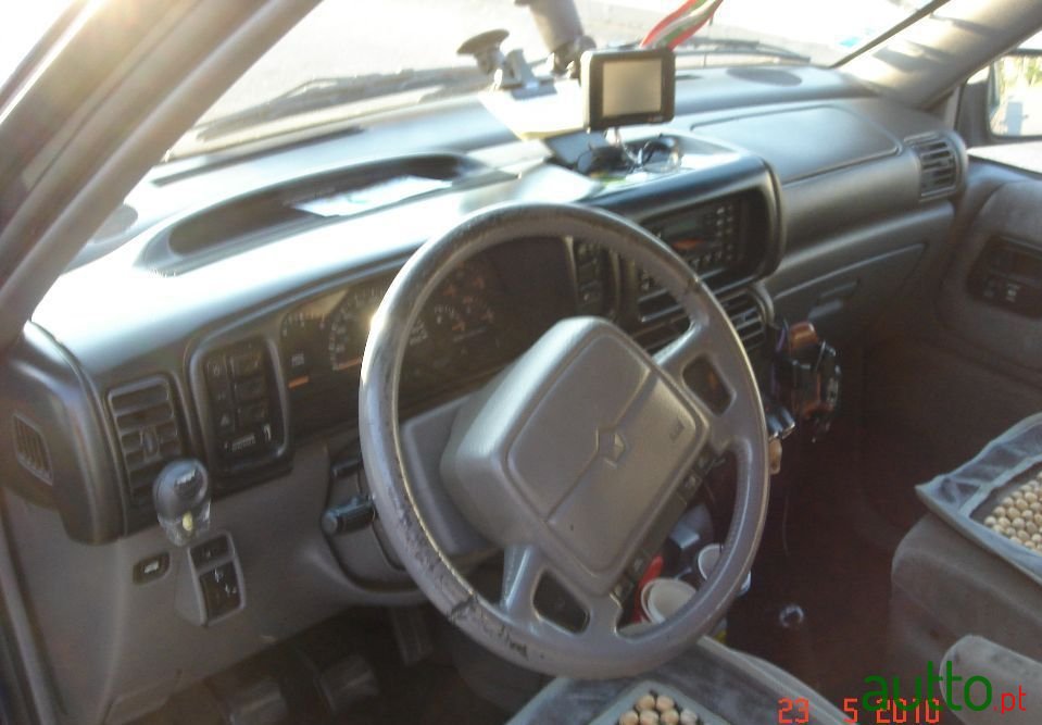 1995' Chrysler Voyager photo #5