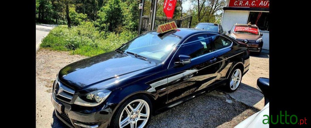 2011' Mercedes-Benz C-220 Amg photo #2