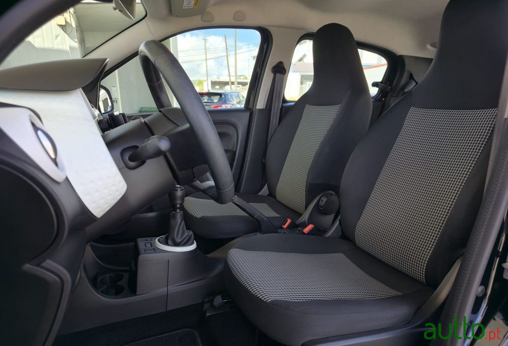 2020' Renault Twingo Sce 65 Life photo #3