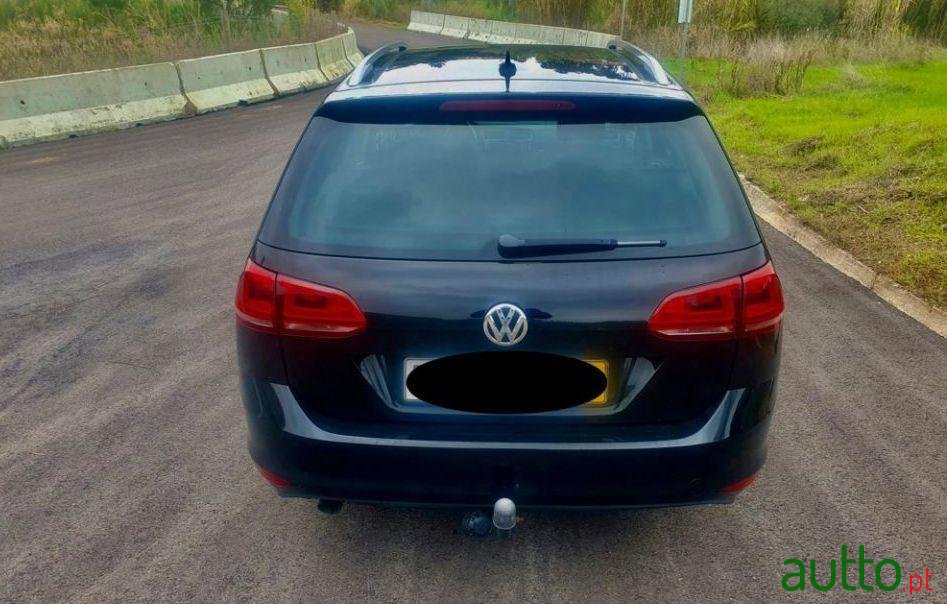 2014' Volkswagen Golf Variant photo #3