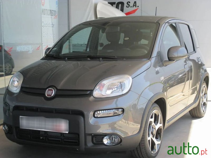 2021' Fiat Panda 1.0 Hybrid Sport photo #1