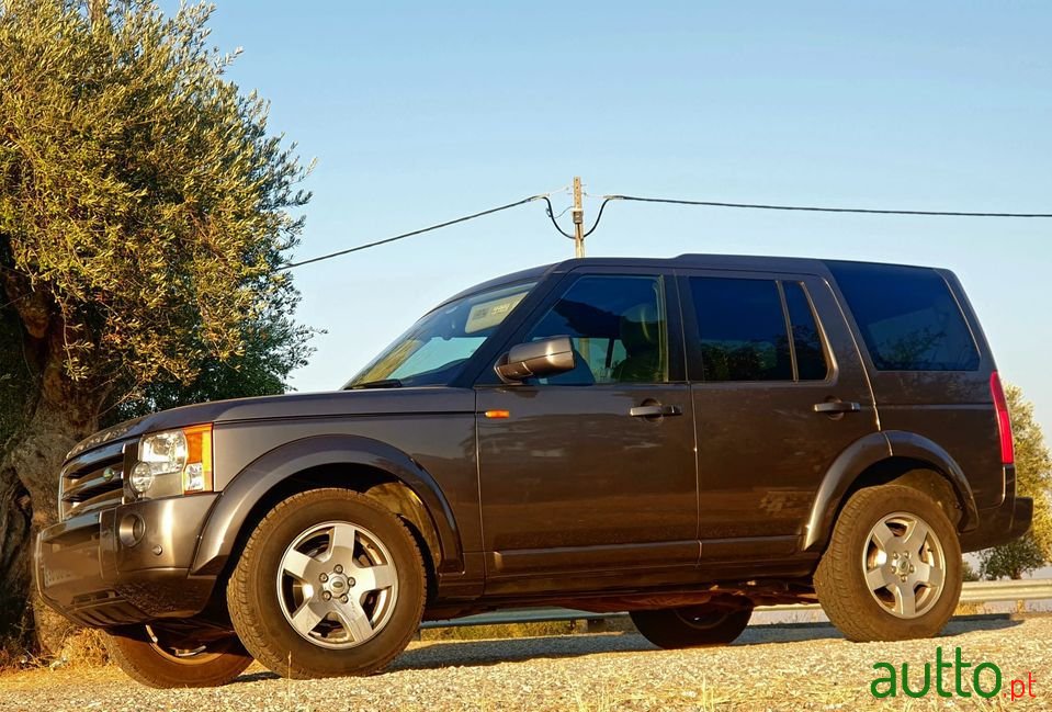 2005' Land Rover Discovery photo #1