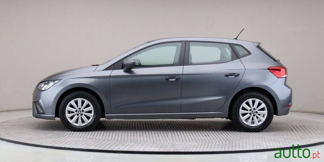 2017' SEAT Ibiza photo #2