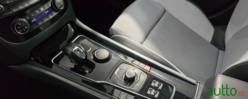 2013' Peugeot 508 RXH photo #3