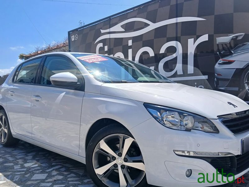2014' Peugeot 308 1.6 Hdi Active photo #2