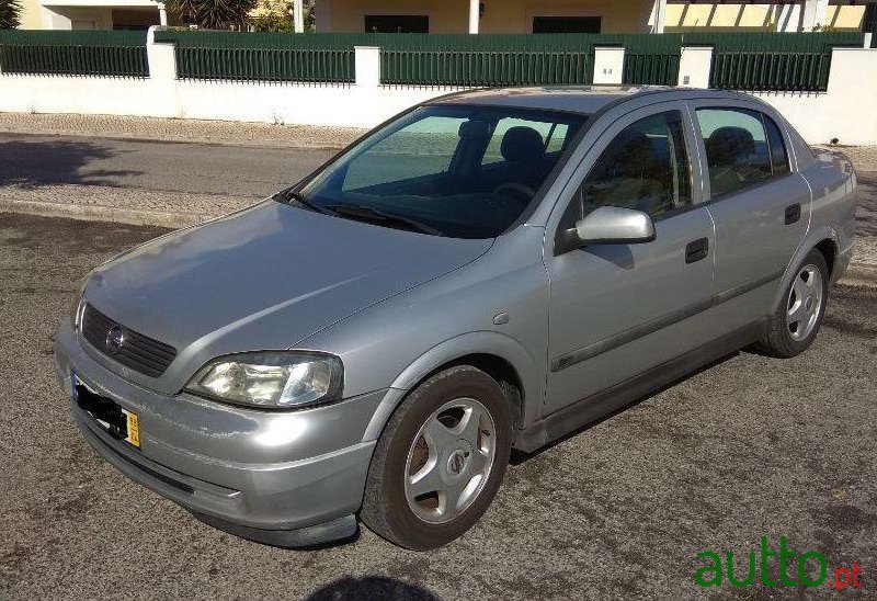 1999' Opel Astra 1.7 Dti Club photo #1