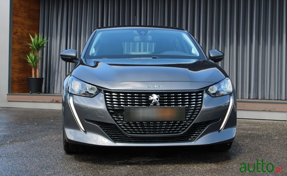 2020' Peugeot 208 1.2 Puretech Active photo #2
