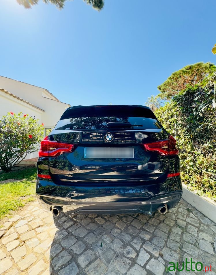 2019' BMW X3 20 D Xdrive Pack M photo #4
