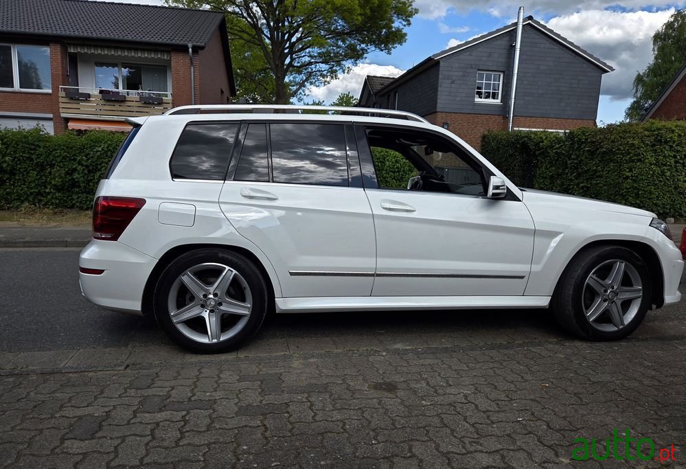 2013' Mercedes-Benz Classe Glk photo #1