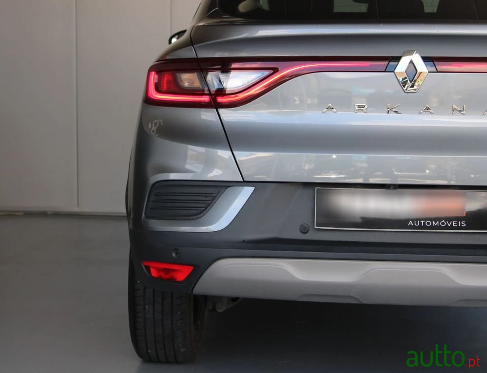 2022' Renault Arkana photo #5