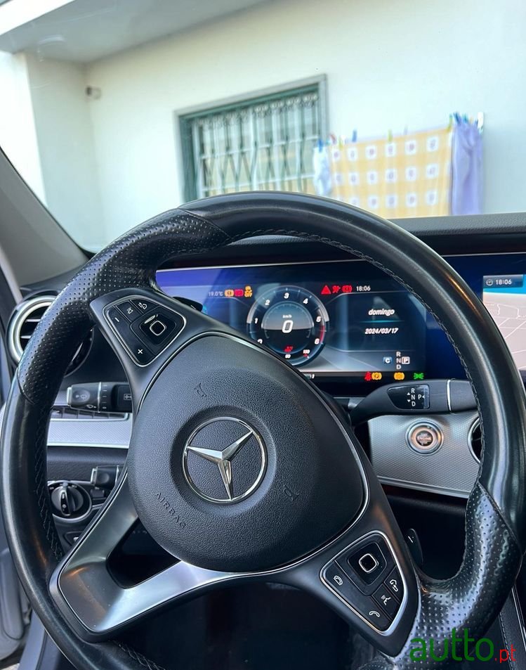 2016' Mercedes-Benz E 220 D Avantgarde photo #4