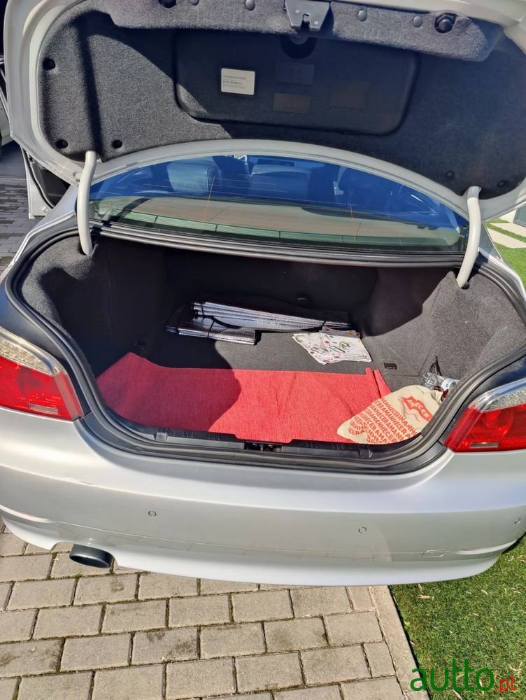 2008' BMW Série 5 D Executive photo #6