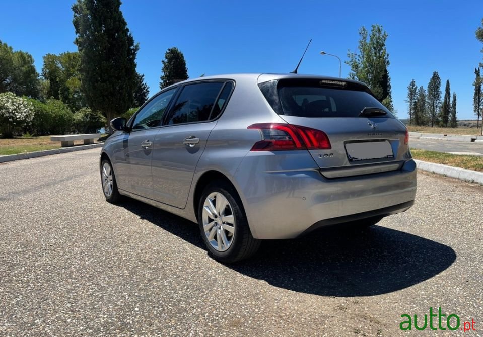 2018' Peugeot 308 photo #3
