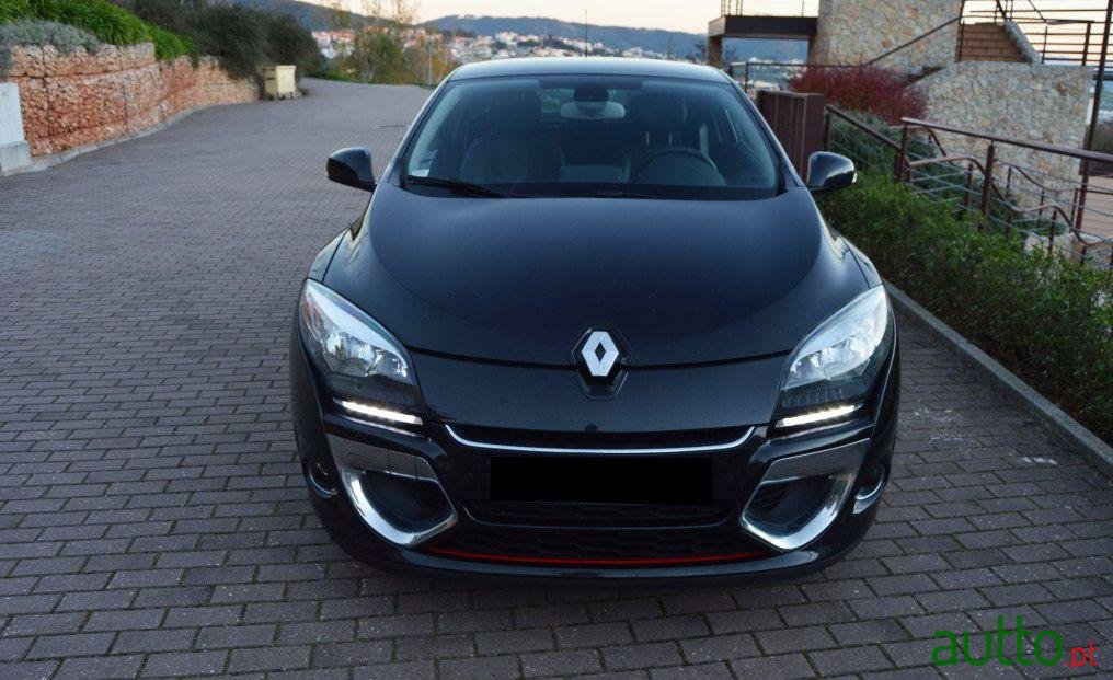 2012' Renault Megane 1.6 Dci Bose Edition Energy photo #2