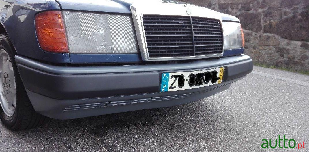 1988' Mercedes-Benz 300 photo #2