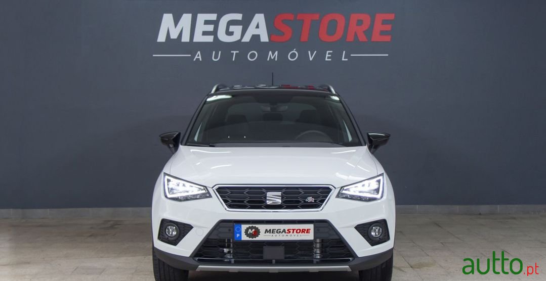 2021' SEAT Arona photo #2