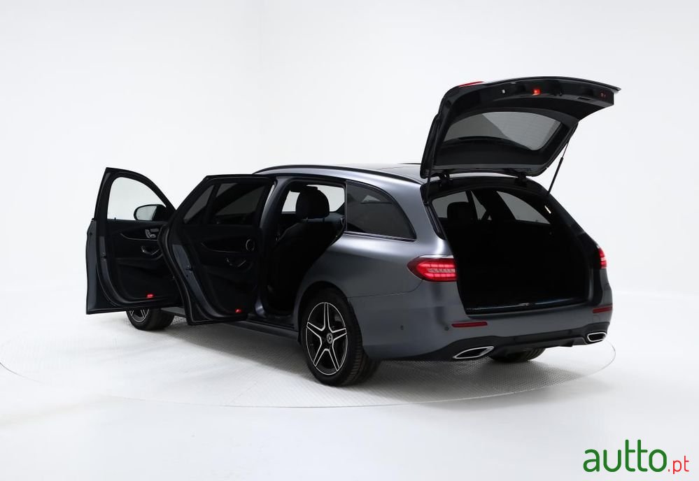 2020' Mercedes-Benz Classe E photo #4