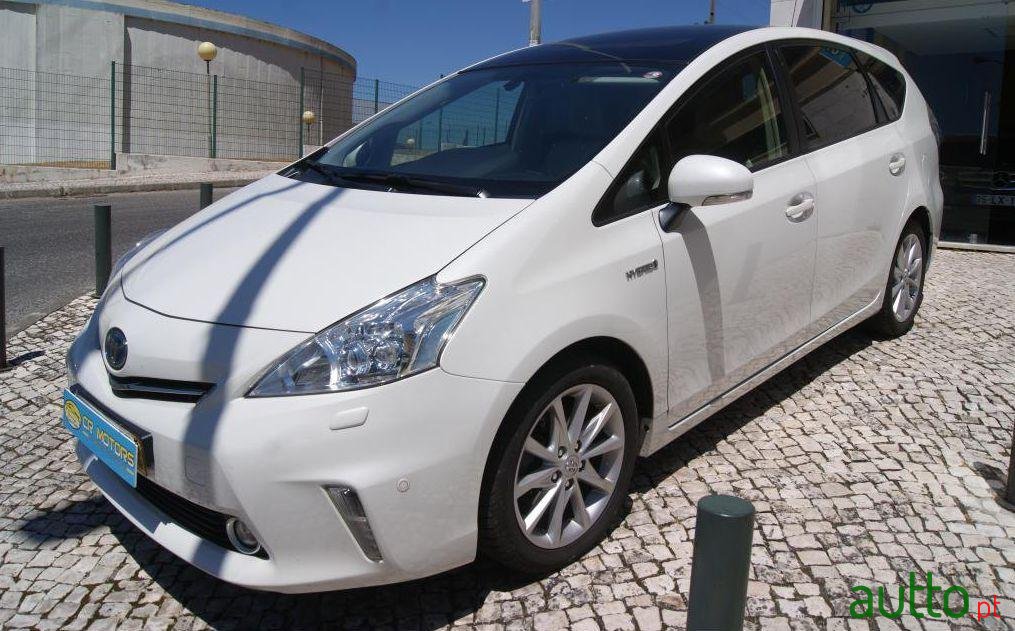 2012' Toyota 1.8 Exclusive Touch&Go+ photo #2