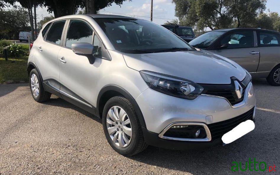 2017' Renault Captur 1.5 Dci Intense photo #1