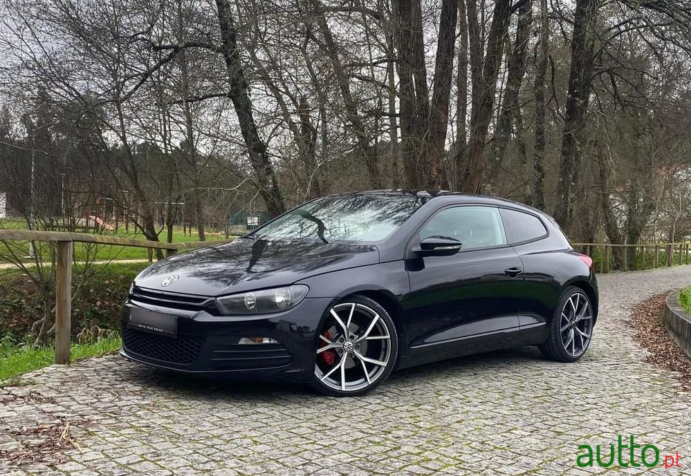 2011' Volkswagen Scirocco 2.0 Tdi Sport photo #1