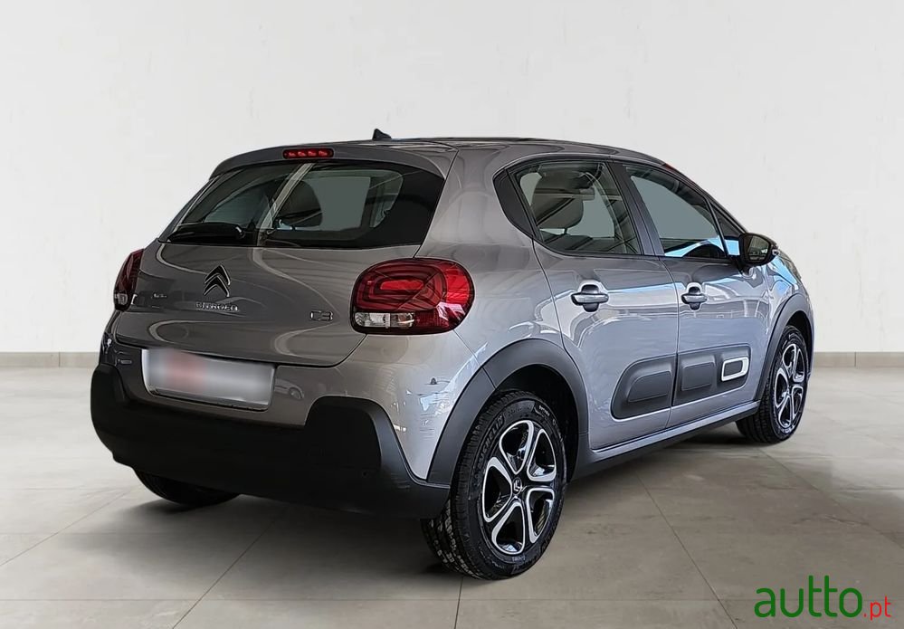 2024' Citroen C3 1.2 Puretech Plus photo #5