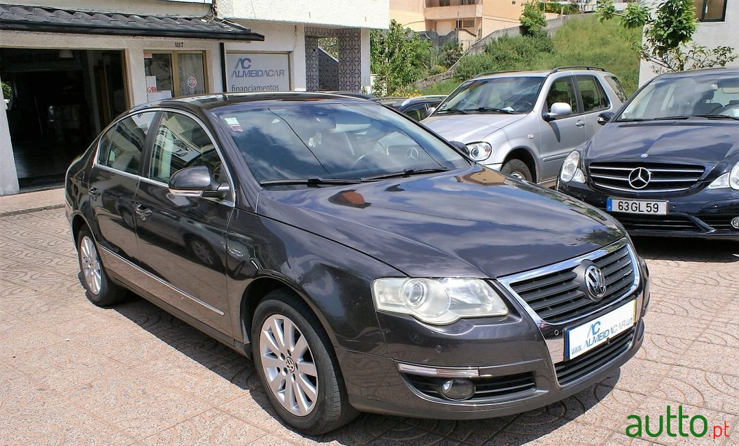 2006' Volkswagen Passat photo #6