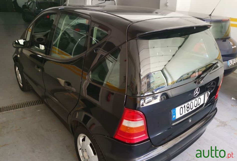 2000' Mercedes-Benz A-140 photo #2