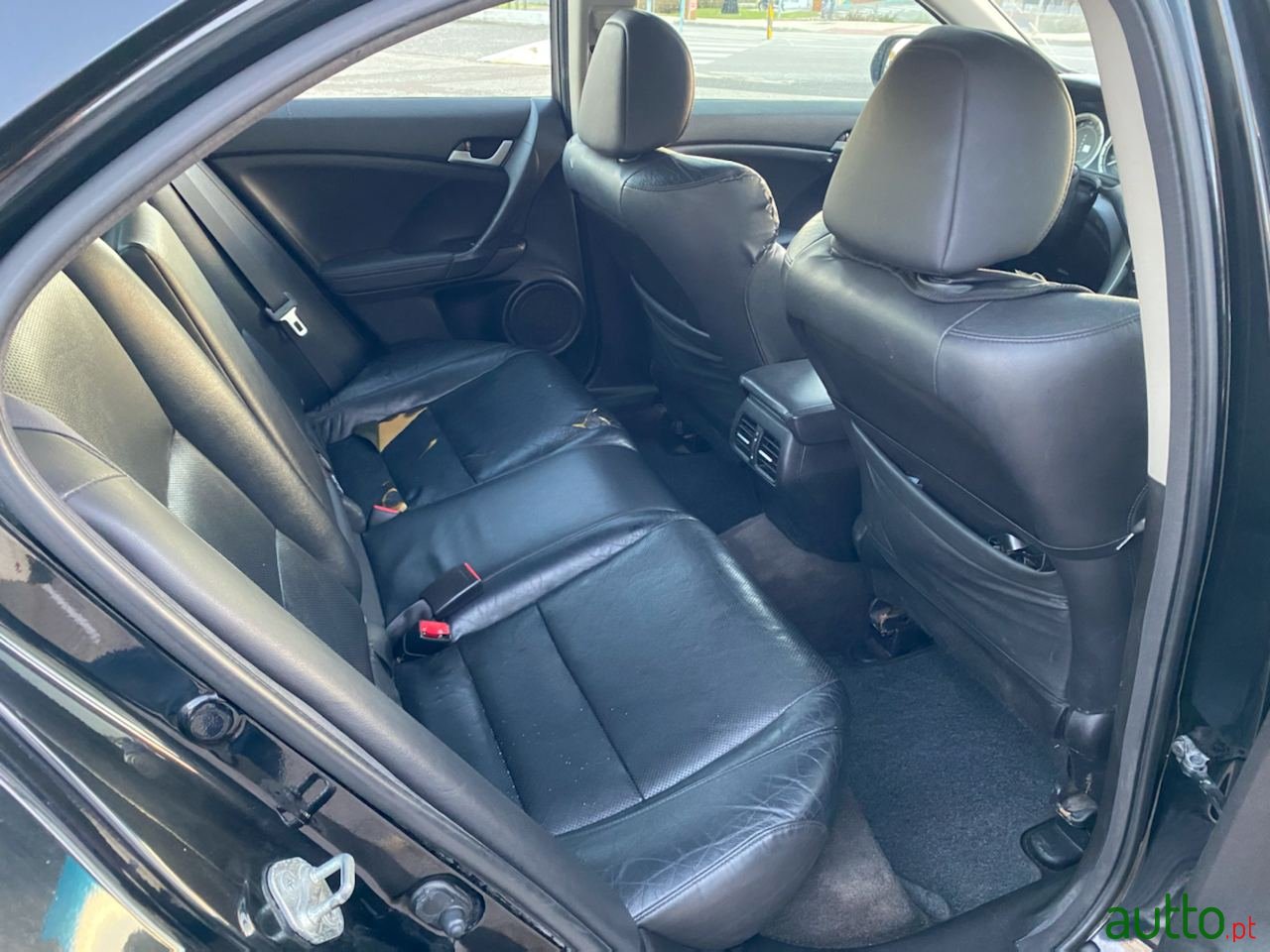 2010' Honda Accord 2.2d AT 150 hp photo #6