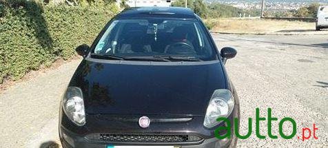 2010' Fiat Grande Punto 1.3 photo #1