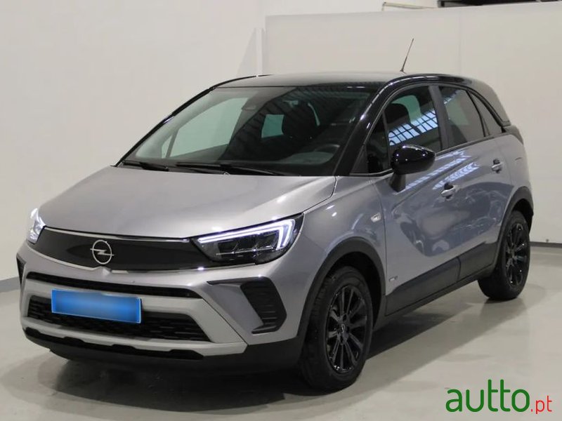 2022' Opel Crossland 1.2 Design & Tech photo #1