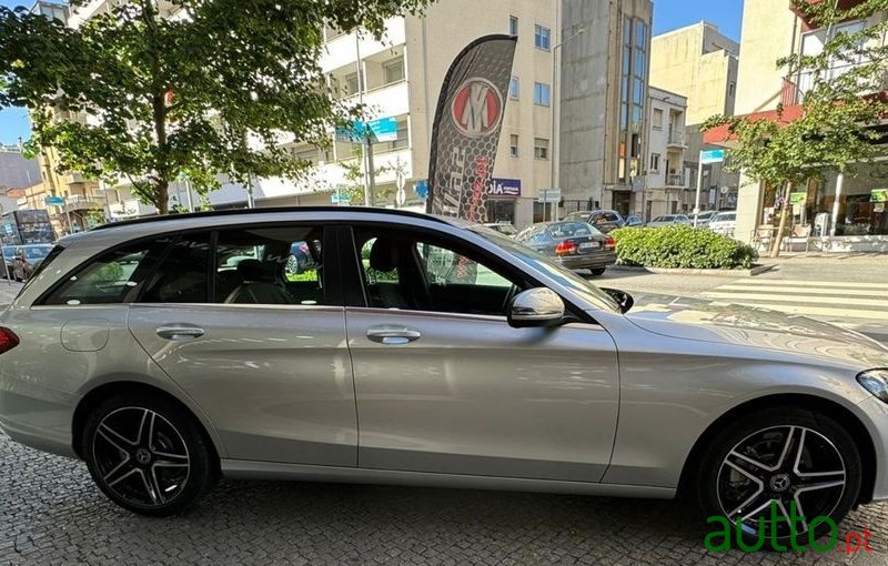 2017' Mercedes-Benz C 180 D photo #4