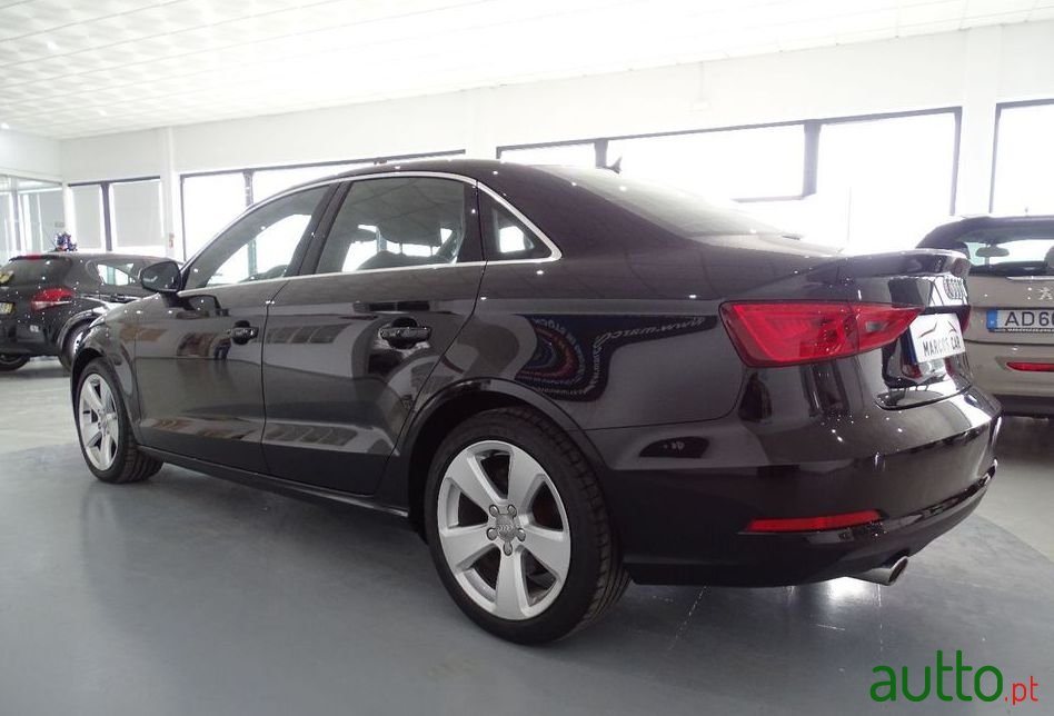 2015' Audi A3 Limousine photo #4