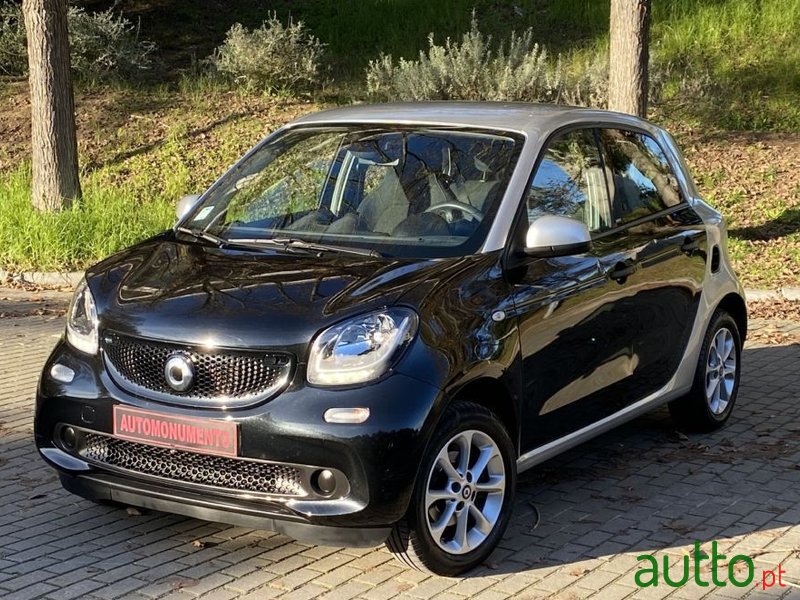 2019' Smart Forfour photo #4