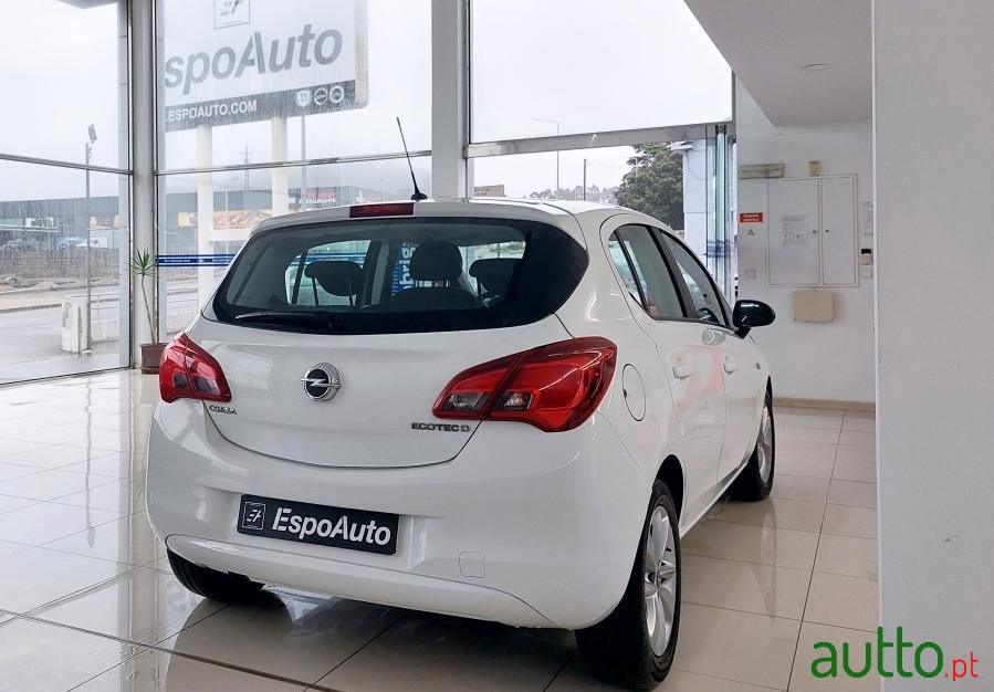 2017' Opel Corsa photo #2