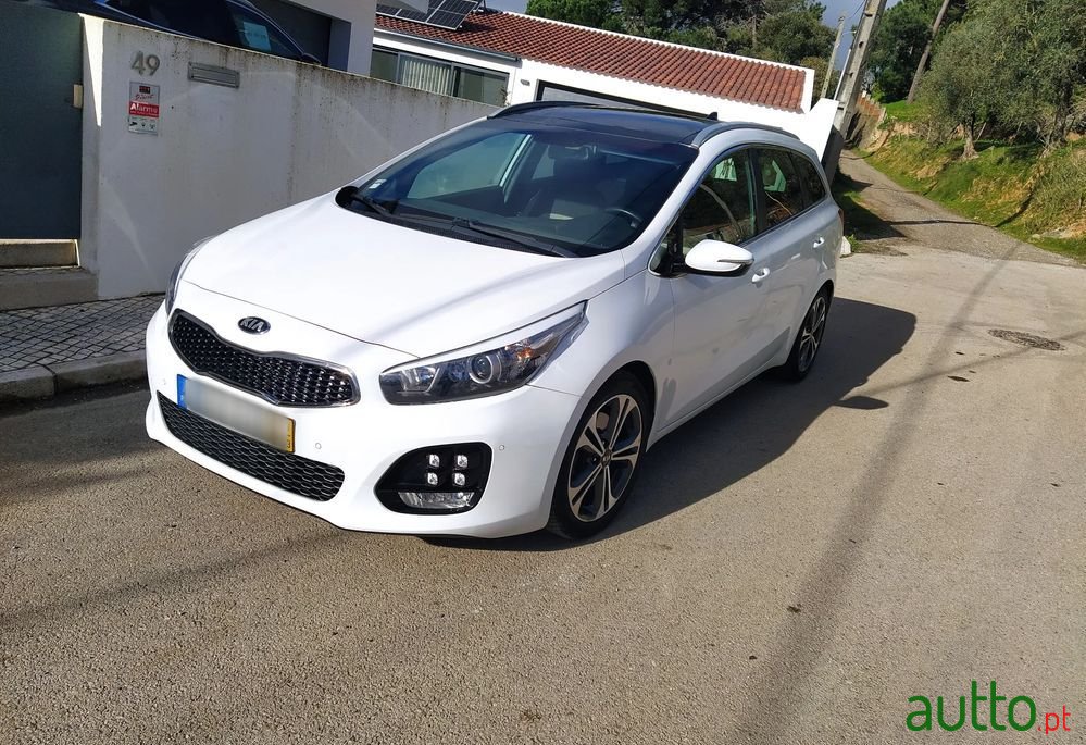 2018' Kia Ceed Sw photo #3