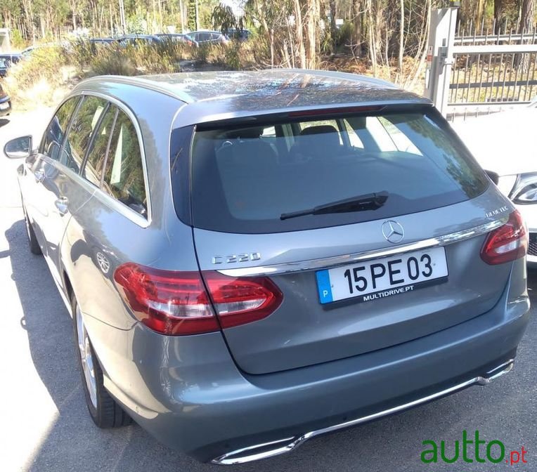 2014' Mercedes-Benz C-220 photo #5