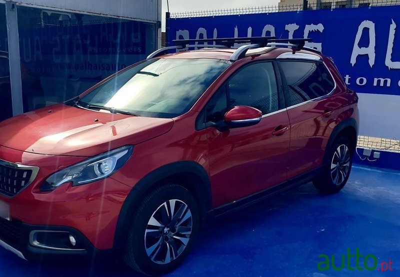 2018' Peugeot 2008 photo #3