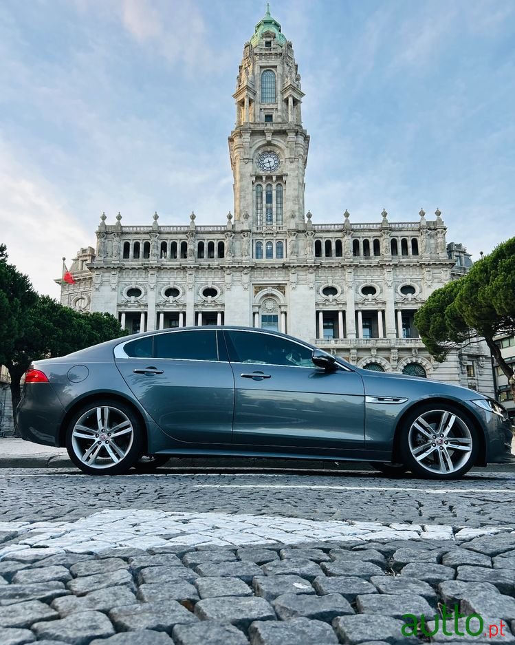 2016' Jaguar XE photo #1
