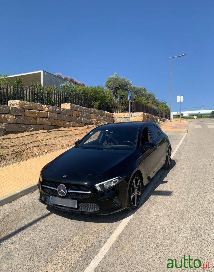 2019' Mercedes-Benz A 200 Style Aut. photo #2