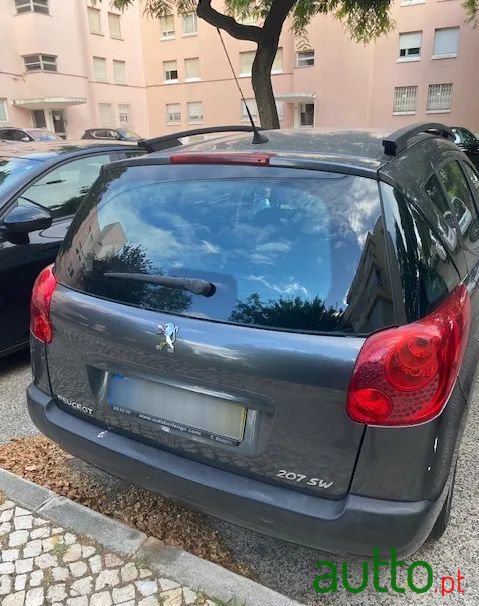 2008' Peugeot 207 Sw photo #4