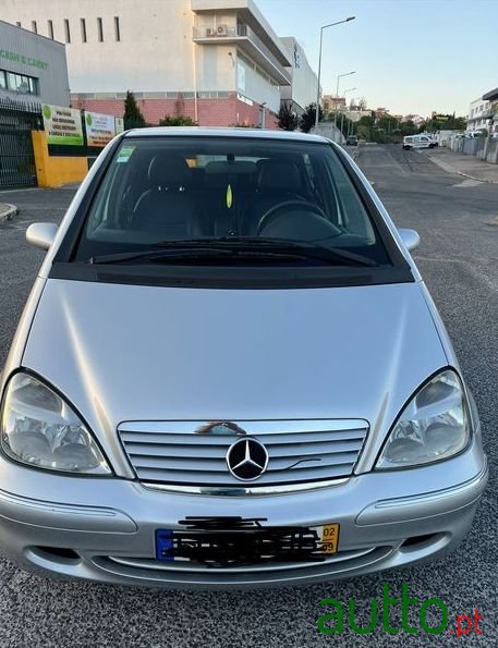 2002' Mercedes-Benz A 170 Cdi Elegance photo #3