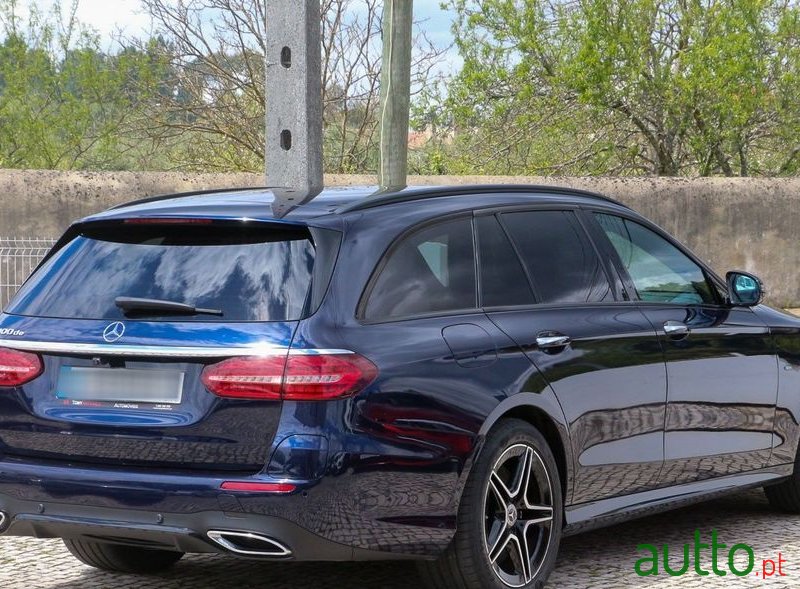 2020' Mercedes-Benz Classe E photo #3