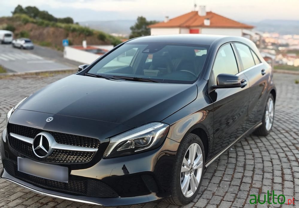 2018' Mercedes-Benz Classe A photo #1