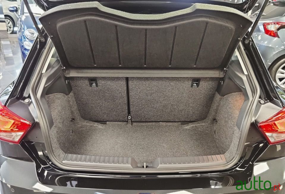 2021' SEAT Ibiza photo #5