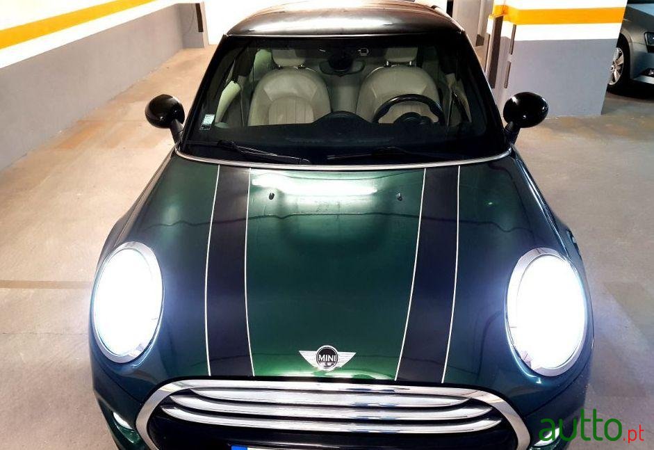 2014' MINI Cooper photo #2
