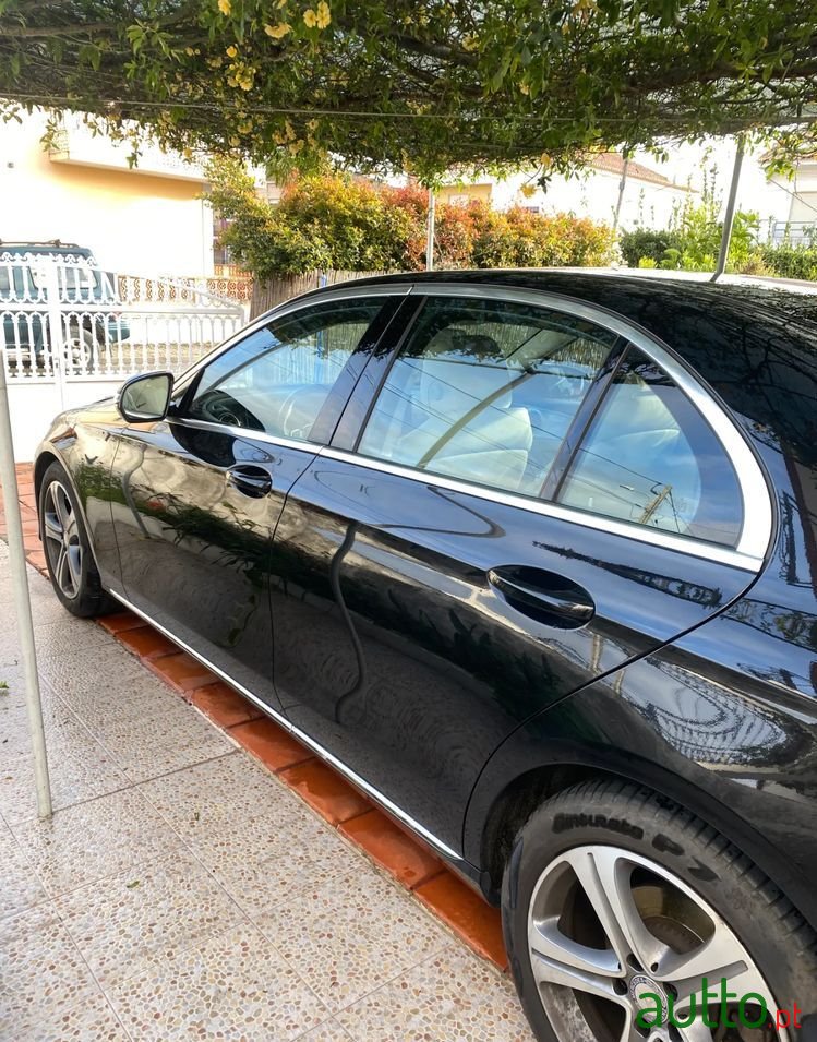 2017' Mercedes-Benz E 220 D Exclusive photo #2