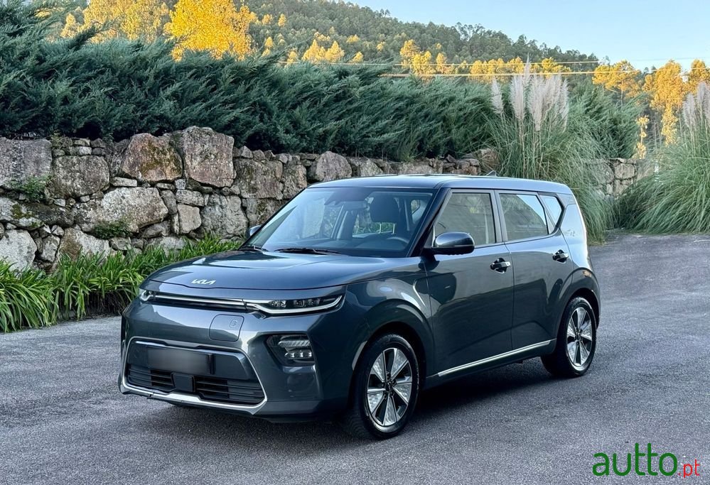2022' Kia E-Soul 64Kwh photo #2