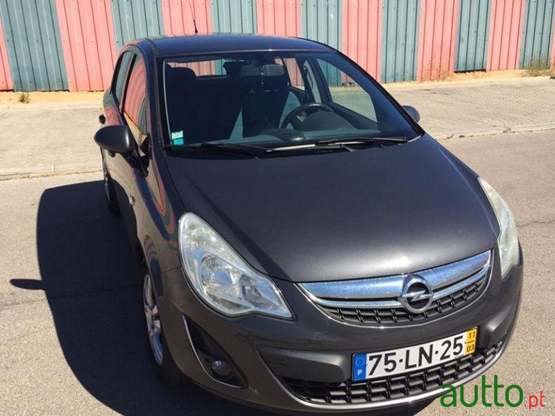 2011' Opel Corsa 1.2 Enjoy photo #1