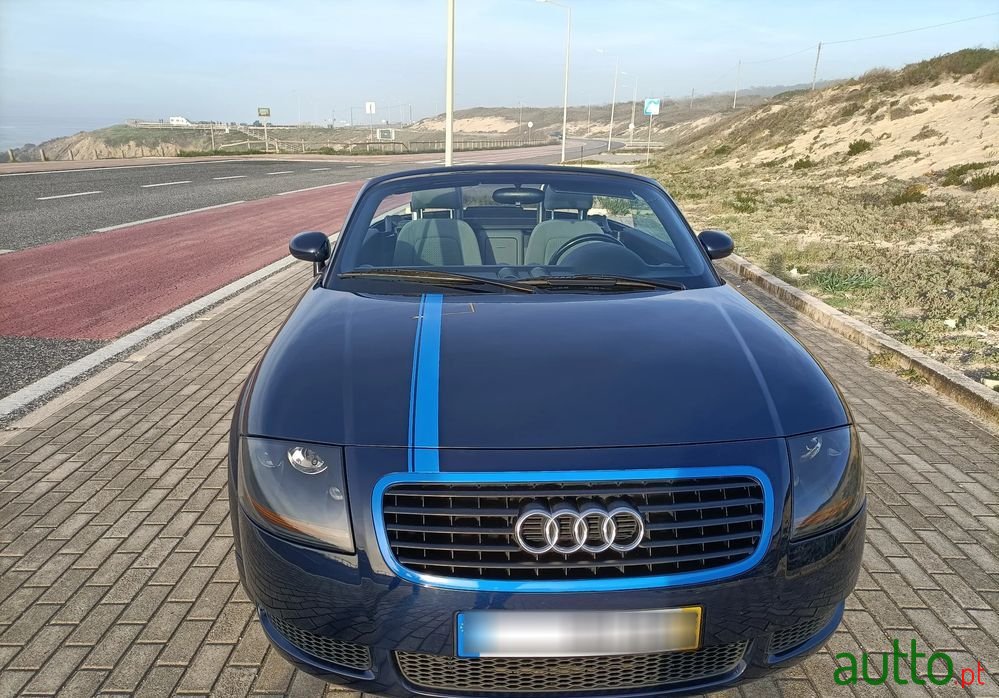 2002' Audi TT Roadster photo #5